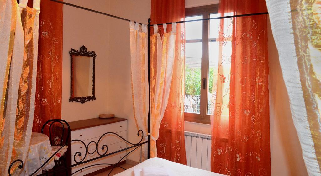 La Casa Delle Rose Room With Air Conditioning 라스페치아 외부 사진